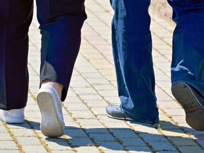 Ταχύτητα βάδισης: Τι δείχνει για την υγεία του εγκεφάλου