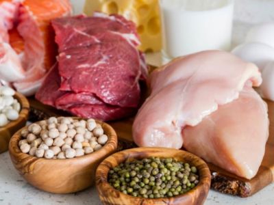 Πρωτεΐνη: 7 σημάδια ότι τρώτε περισσότερη απ’ όση χρειάζεστε (εικόνες)