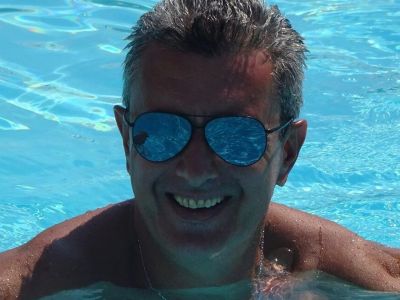 Ο Νίκος Χατζηνικολάου ανέβασε την πιο τρυφερή φωτογραφία της κόρης του!