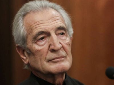 Σκόρπισαν την τέφρα του ηθοποιού Γιώργου Κοτανίδη στη θάλασσα (Photos)