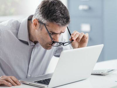 Ηλικιακή εκφύλιση ωχράς κηλίδας: Πώς θα προστατέψετε την όρασή σας