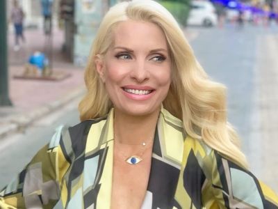 Ελένη Μενεγάκη: Η... αγρότισσα της Άνδρου! Δείτε τι κάνει σήμερα από το πρωί!