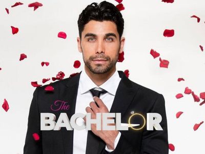 The Bachelor - Spoiler: Αυτή είναι η τελική πεντάδα! (pics)