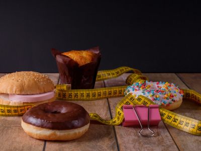 Κακή διατροφή: Τα 8 σημάδια που στέλνει το σώμα σας (φωτο)