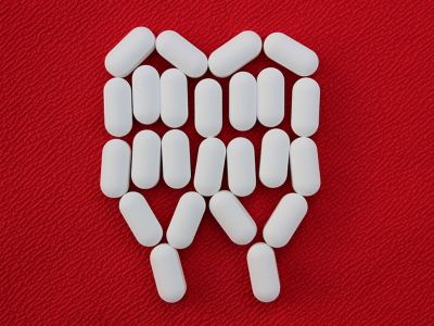 Ποια έλλειψη βιταμινών συνδέεται με προβλήματα των δοντιών (βίντεο)