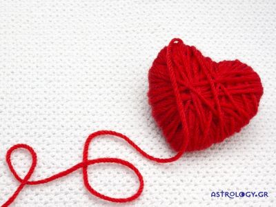 Εβδομαδιαίες Ερωτικές Προβλέψεις 11/01-17/01: Τα ζόρια της αγάπης!