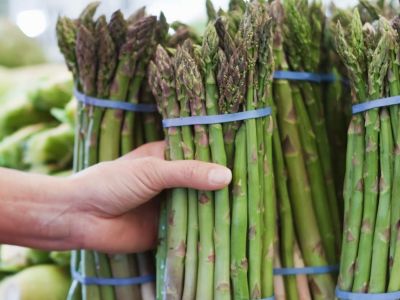 Σπαράγγια: 10 εκπληκτικά οφέλη για την υγεία (εικόνες)