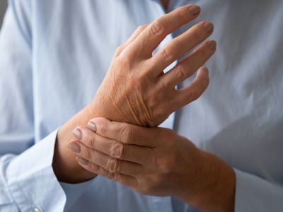 Πόνοι αρθρίτιδας: Οι τροφές που πρέπει να αποφεύγετε (εικόνες)