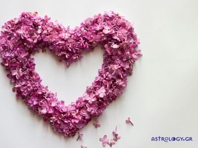 Εβδομαδιαίες Ερωτικές Προβλέψεις 01/03-07/03: Μυρίζει άνοιξη ή... μπαρούτι!