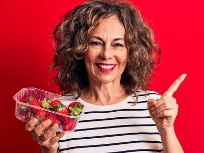 Από ποιες παθήσεις προστατεύει η τακτική κατανάλωση μούρων (εικόνες)