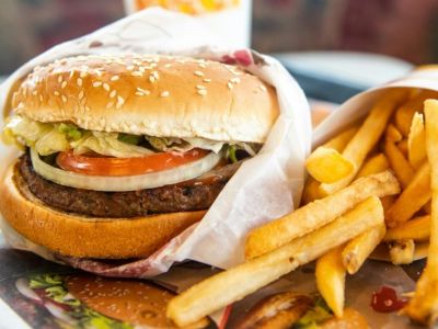 Φλεγμονώδεις τροφές: Τι προκαλούν στην καρδιά