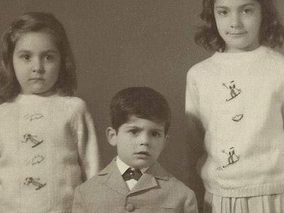 Πασίγνωστος Έλληνας ηθοποιός το αγοράκι της φωτογραφίας - Τον αναγνωρίζετε