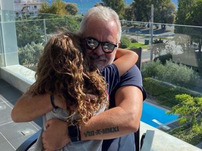 Ηλέκτρα Λύρα: Σπάνιο βίντεο-Δείτε τη να τραγουδά σε συναυλία της μαμάς της