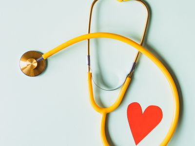 Αυτοί είναι οι λόγοι που μπορούν να σου προκαλέσουν ταχυπαλμία, σύμφωνα με τους ειδικούς