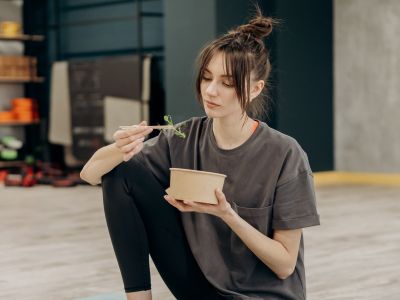 Αυτές είναι οι τροφές που μπορείς να καταναλώνεις άφοβα χωρίς να παχαίνεις (video)