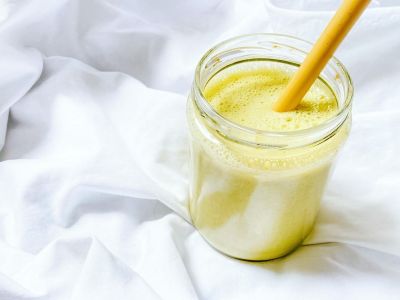 Πασχαλινό smoothie με 4 υλικά