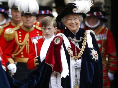 Τα μοναχικά γενέθλια της βασίλισσας Ελισάβετ, οι δυο απώλειες και τα ένοχα μυστικά της