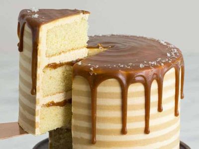 Το κέικ καραμέλας που θα δε θα θέλεις να τελειώσει ποτέ (video)