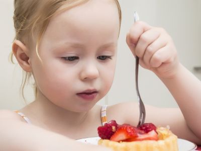 Απίθανα ατομικά ταρτάκια με φρέσκα φρούτα για τη Μεγάλη Εβδομάδα