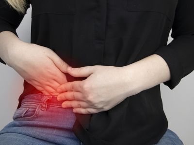 Σκωληκοειδίτιδα: Τα 5 βασικά συμπτώματα που πρέπει να γνωρίζετε (εικόνες)