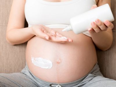 Εγκυμοσύνη: DIY κρέμα για ραγάδες που μπορείτε να φτιάξετε και μόνες σας