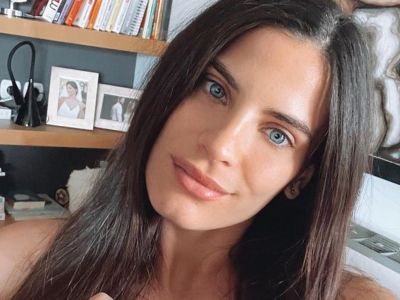 Χριστίνα Μπόμπα: "Τραπεζάκι" η κοιλίτσα της - Δείτε τις φώτο που ανέβασε