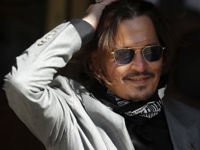 Ο Johnny Depp αποκάλυψε πόσα χρήματα έχασε λόγω της διαμάχης του με τη Heard