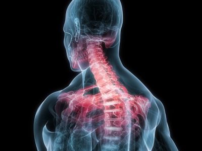 Πόνος στον αυχένα: 6 λύσεις που θα σας ανακουφίσουν (εικόνες)