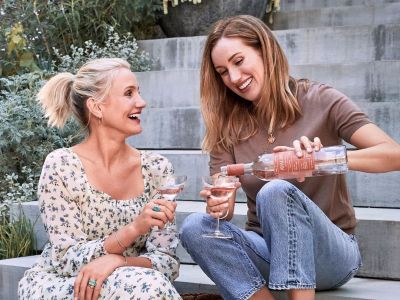Cameron Diaz: Αφήνει τα κινηματογραφικά πλατό και μας συστήνει το κρασί της (video)