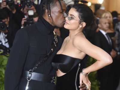 Kylie Jenner και Travis Scott δεν είναι μόνοι στη σχέση τους! Θα υπάρχουν και άλλοι