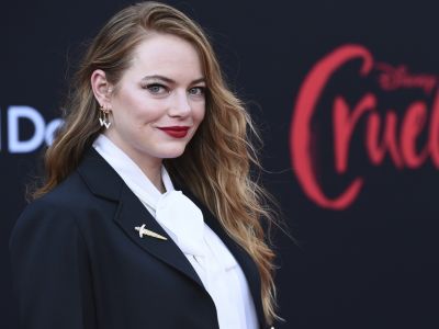 Η πρώτη επίσημη εμφάνιση της Emma Stone μετά τη γέννηση του μωρού της