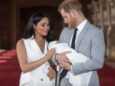 Αυτός είνα ο λόγος που η Meghan και ο Harry δεν έχουν νταντά για τον Archie