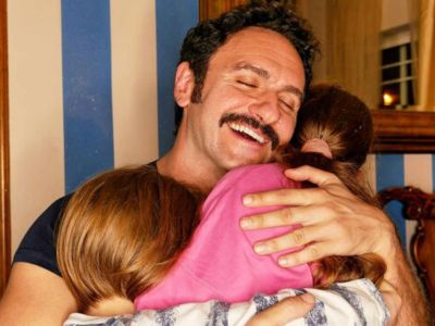 Ηλίας Μελέτης: Τα παιδιά του λατρεύουν τα άλογα - Δείτε φώτο