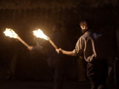 Άγριες Μέλισσες: Νεκροφόρες στο Διαφάνι