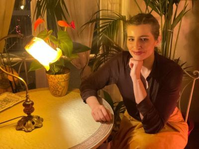 Άγριες Μέλισσες: Η Μαρία Κίτσου είναι διακοπές - Δες τη με μαγιό στη θάλασσα