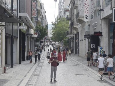 «Γκάζι» στους εμβολιασμούς, «φρένο» στη μετάλλαξη «Δέλτα» -Το σχέδιο για την ανακοπή του 4ου κύματος