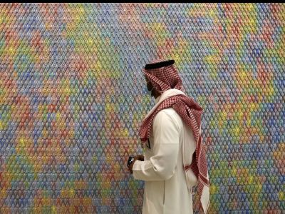 Γαλλία: Σαουδάραβας πρίγκιπας είχε «χαρέμι» με σκλάβες -Πείνα και κακουχίες στην «Πόλη του Φωτός»