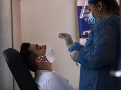 «Βόμβα» Καπραβέλου στο Newsbomb.gr: Όλεθρος αν επικρατήσει η μετάλλαξη Δέλτα – Ότι χειρότερο έχω δει