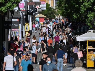 Θερινές εκπτώσεις 2021: Ανοικτά σήμερα Κυριακή τα καταστήματα - Τι να προσέξουν οι καταναλωτές