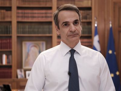 Μητσοτάκης: Υποχρεωτικό εμβόλιο για υγειονομικούς, εργαζόμενους γηροκομείων - Νέα μέτρα στην εστίαση