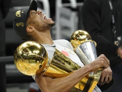 Γιάννης Αντετοκούνμπο: Yμνοι απο Guardian – Είναι μόλις 26 ετών, καλή τύχη στους υπόλοιπους