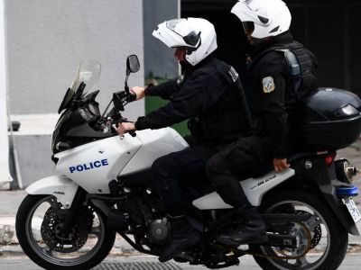 Χανιά: Αρνήθηκαν να βάλουν μάσκα σε δημόσια υπηρεσία - Πρόστιμα και συλλήψεις