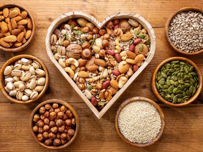 Οι ξηροί καρποί που βοηθούν στη μείωση της κακής χοληστερόλης (εικόνες)