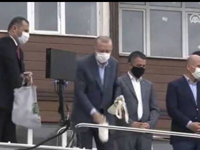 Ταγίπ Ερντογάν: Ο Πόντος πνίγηκε στη λάσπη και ο «σουλτάνος» μοιράζει… τσάι στους πληγέντες