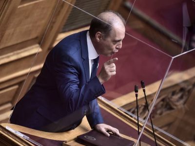 Βουλή: Άρση ασυλίας του Κυρ. Βελόπουλου αποφάσισε η Ολομέλεια