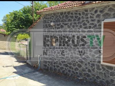 Ιωάννινα: Σοκάρουν οι λεπτομέρειες για τη νεκρή 69χρονη - Ο ανιψιός σφράγισε το μπαούλο με κόλλα