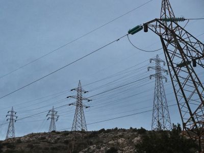 Καύσωνας: Συναγερμός για διακοπές ρεύματος - Έκτακτη σύσκεψη παρουσία Μητσοτάκη