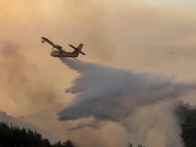 Φωτιά Βαρυμπόμπη: Όλη η αλήθεια για τα καναντέρ - Πέταξαν τελικά ή όχι;