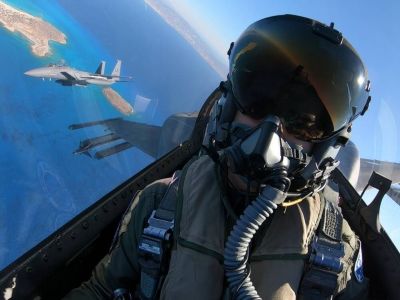 Τι δεν καταλαβαίνετε; Οι Τούρκοι συνδράμουν στις ελληνικές πυρκαγιές με... F-16!