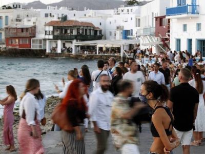 Μετάλλαξη Δέλτα - Στο «κόκκινο» όλη η Ελλάδα: «Είμαστε στο 4ο κύμα», απέχουμε από το τείχος ανοσίας